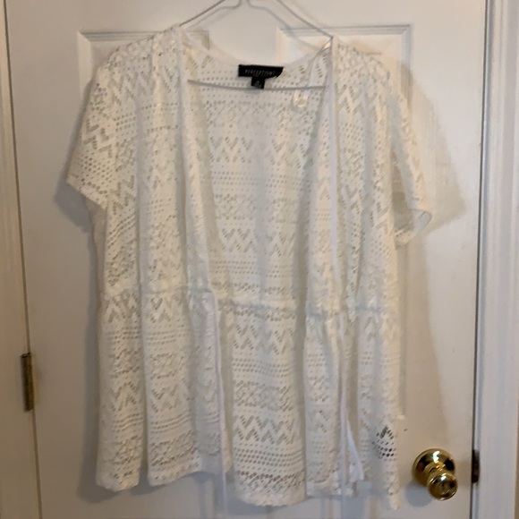 Perceptions waist tie lace top. - Picture 2 of 4